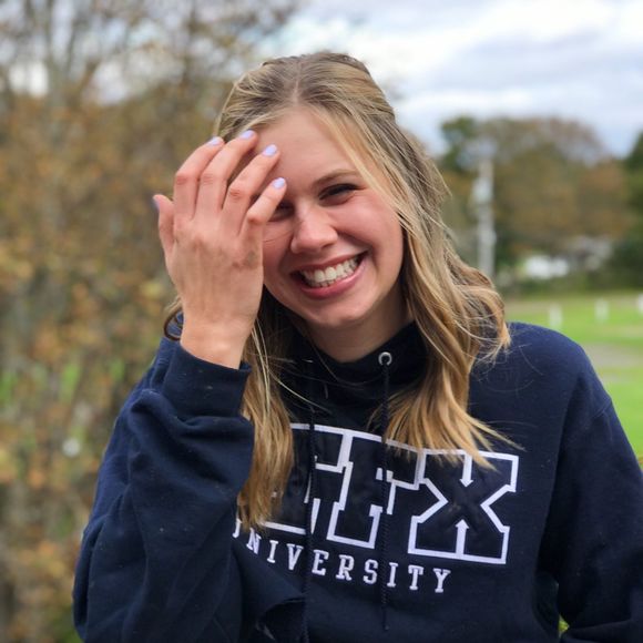 Meet your Posher, Sam - Picture 1 of 1